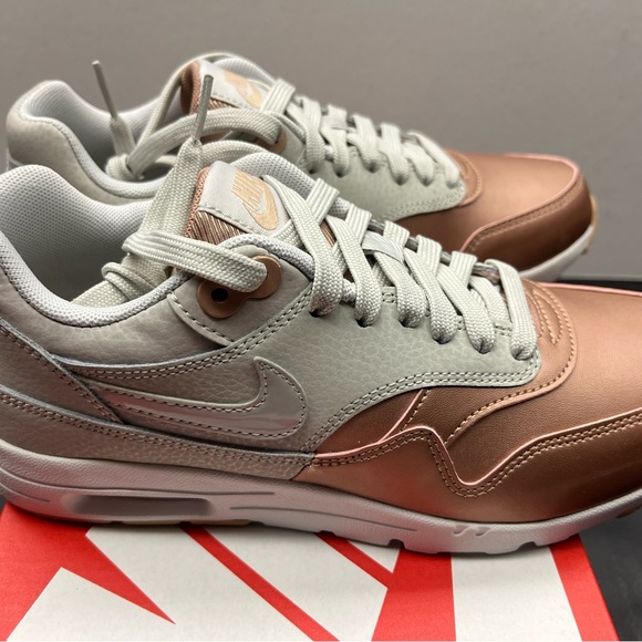 Women’s Air Max Ultra SE - Brand new in box - Size 6.5 - Picture 3 of 9